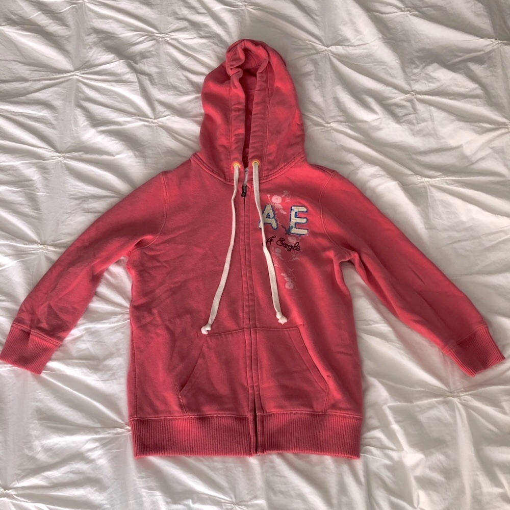 American Eagle Small Coral 3/4 Sleeve Sweatshirt
